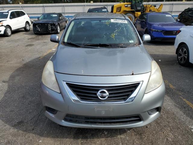 3N1CN7AP3EL818581 - 2014 NISSAN VERSA S GRAY photo 5