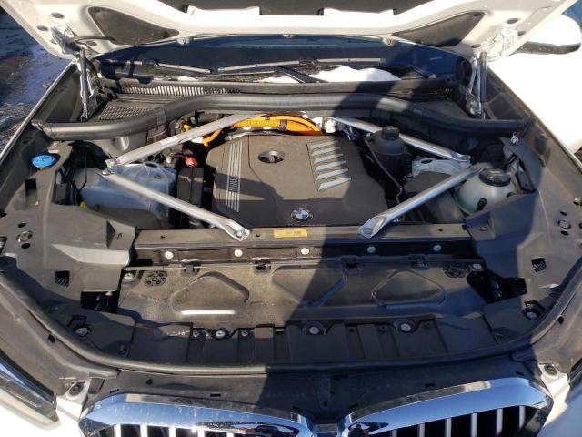 5UXTA6C05N9L00854 - 2022 BMW X5 XDRIVE45E WHITE photo 12