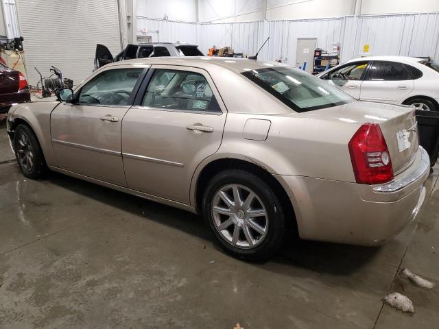 2C3LA33G88H282467 - 2008 CHRYSLER 300 LIMITED BEIGE photo 2