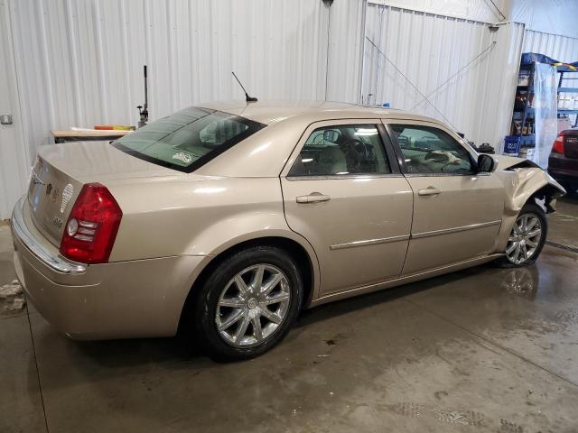 2C3LA33G88H282467 - 2008 CHRYSLER 300 LIMITED BEIGE photo 3