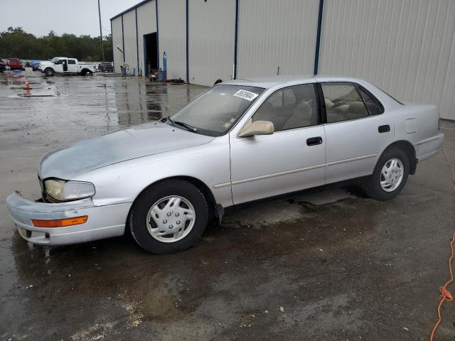 4T1SK12EXRU330005 - 1994 TOYOTA CAMRY LE SILVER photo 1