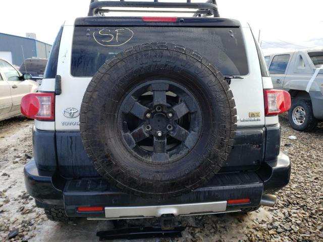 JTEBU11F48K029602 - 2008 TOYOTA FJ CRUISER WHITE photo 6