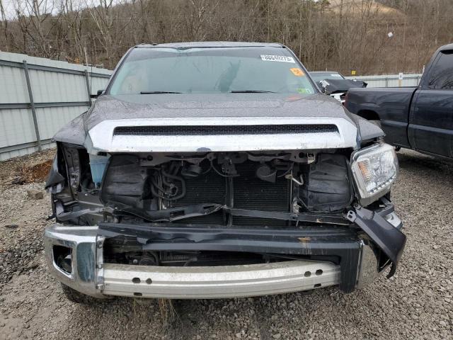 5TFUY5F13HX615085 - 2017 TOYOTA TUNDRA DOUBLE CAB SR/SR5 GRAY photo 5
