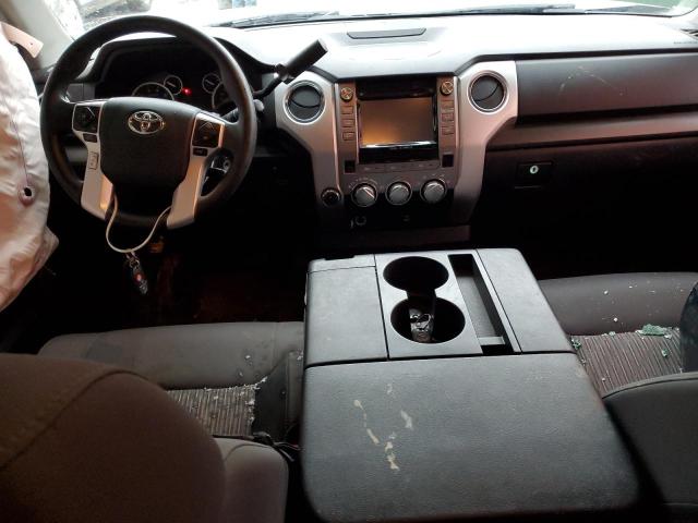 5TFUY5F13HX615085 - 2017 TOYOTA TUNDRA DOUBLE CAB SR/SR5 GRAY photo 8