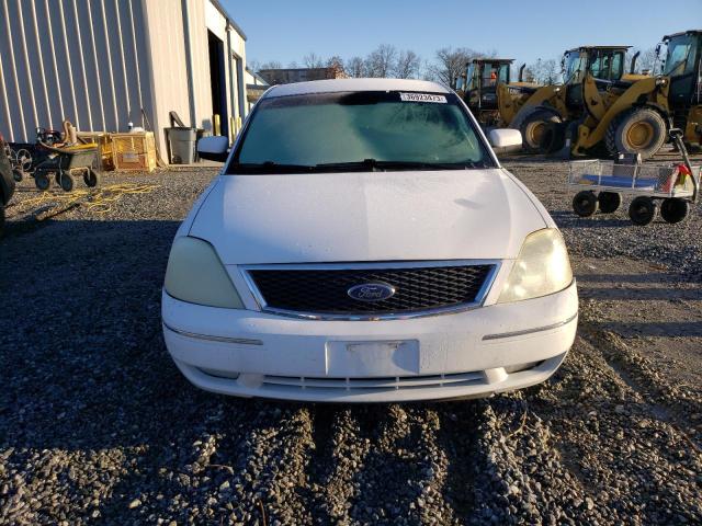 1FAFP241X6G120396 - 2006 FORD FIVE HUNDR SEL WHITE photo 5