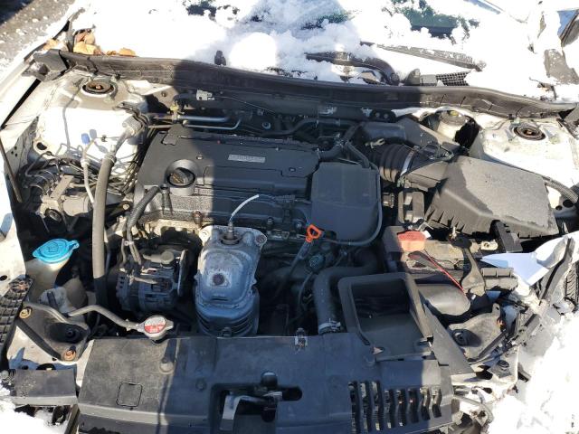 1HGCR2F39HA233012 - 2017 HONDA ACCORD LX WHITE photo 11