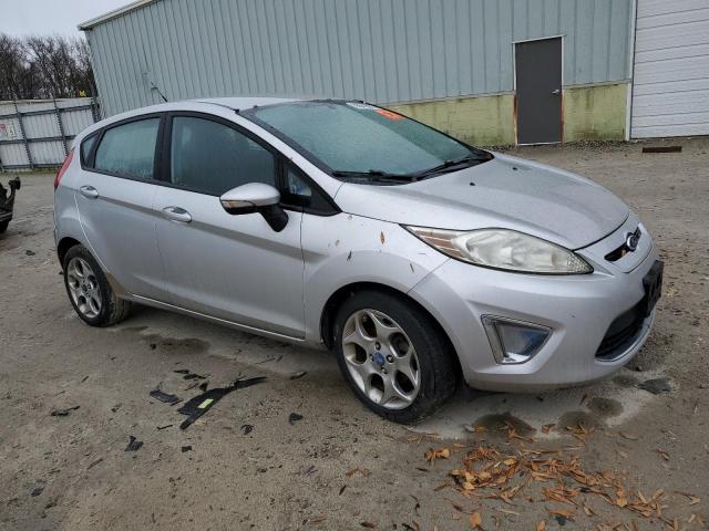 3FADP4FJXCM171608 - 2012 FORD FIESTA SES SILVER photo 4