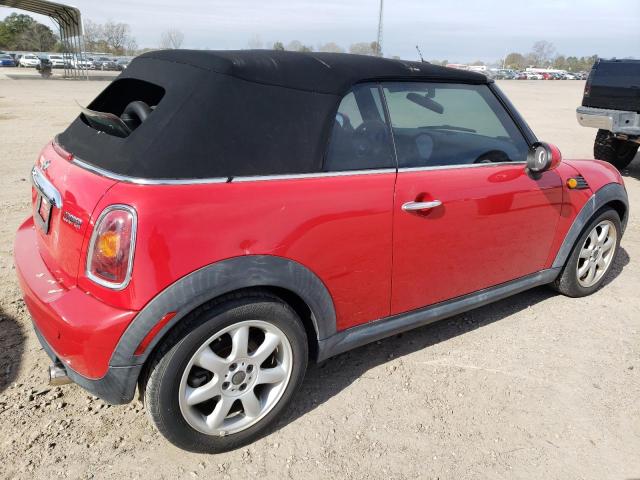 WMWMR3C57ATU98663 - 2010 MINI COOPER RED photo 3