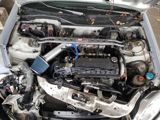 2HGEJ6617YH534630 - 2000 HONDA CIVIC BASE SILVER photo 11