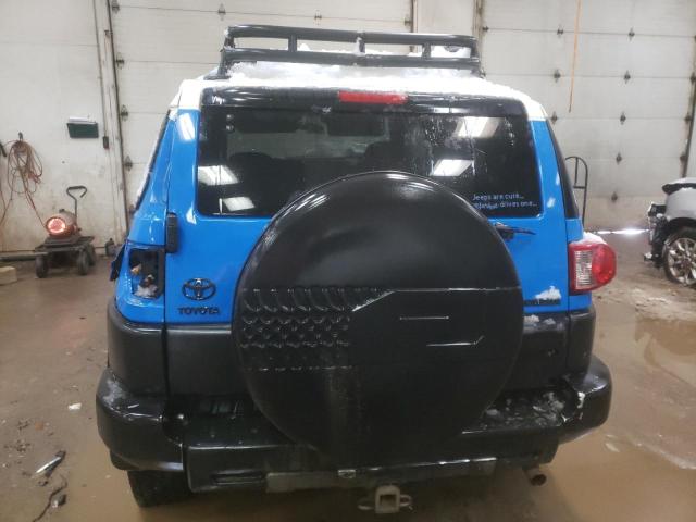 JTEBU11F270008581 - 2007 TOYOTA FJ CRUISER BLUE photo 6