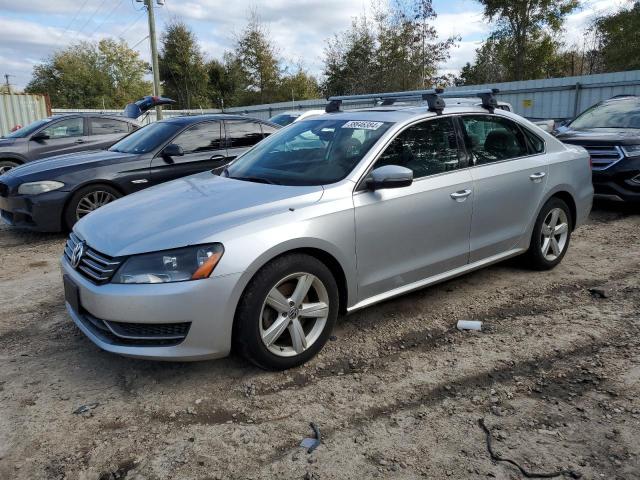 2013 VOLKSWAGEN PASSAT SE, 