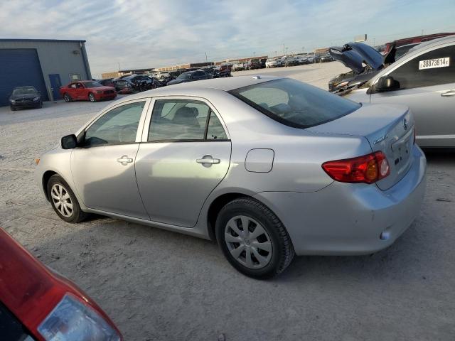 1NXBU4EE5AZ345720 - 2010 TOYOTA COROLLA BASE SILVER photo 2