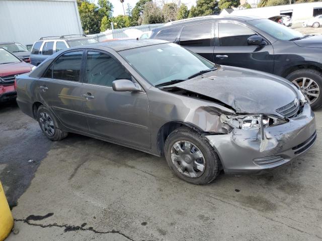 4T1BE32K52U636334 - 2002 TOYOTA CAMRY LE GRAY photo 4