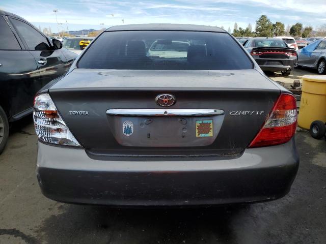 4T1BE32K52U636334 - 2002 TOYOTA CAMRY LE GRAY photo 6