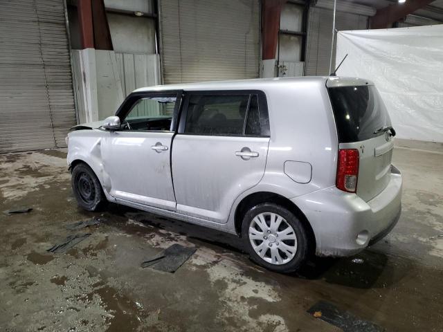 JTLZE4FE2EJ060404 - 2014 TOYOTA SCION XB SILVER photo 2