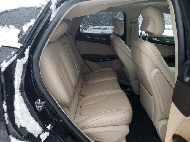 5LMCJ3D90HUL40282 - 2017 LINCOLN MKC RESERVE 黑色 照片 11