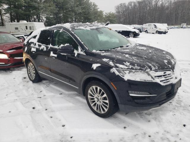 5LMCJ3D90HUL40282 - 2017 LINCOLN MKC RESERVE 黑色 照片 4