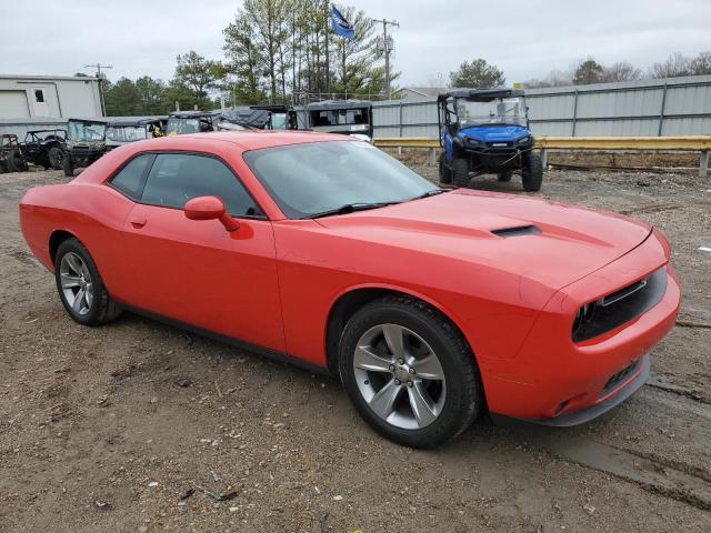 2C3CDZAG1FH865019 - 2015 DODGE CHALLENGER SXT RED photo 4