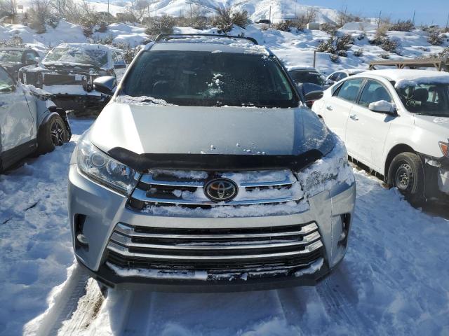 5TDDZRFH7KS973529 - 2019 TOYOTA HIGHLANDER LIMITED SILVER photo 5