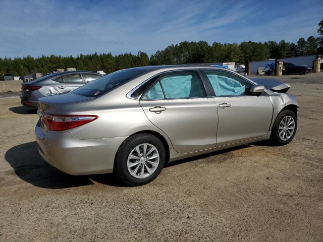 4T4BF1FK8FR487392 - 2015 TOYOTA CAMRY LE BEIGE photo 3