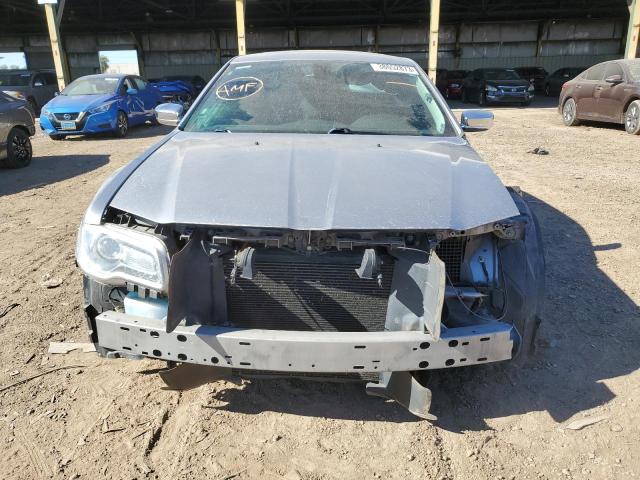 2C3CCAEG3GH151599 - 2016 CHRYSLER 300C SILVER photo 5