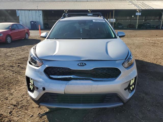 KNDCB3LC3L5413178 - 2020 KIA NIRO LX SILVER photo 5