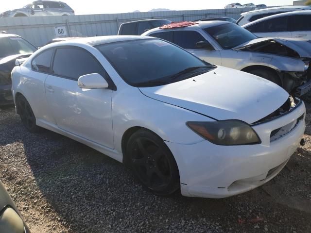 JTKDE167X80268135 - 2008 TOYOTA SCION TC WHITE photo 4