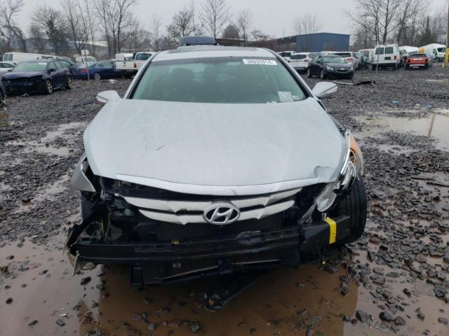 5NPEC4AC0BH016217 - 2011 HYUNDAI SONATA SE SILVER photo 5