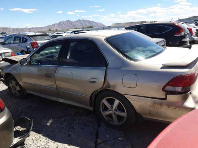 1HGCG16582A010940 - 2002 HONDA ACCORD EX GOLD photo 2