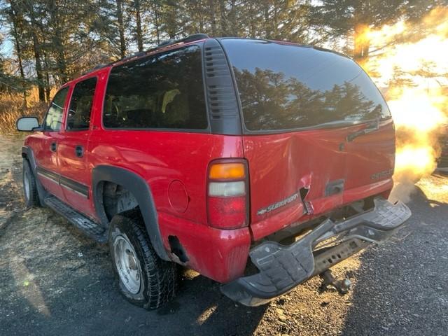 3GNGK26U8YG179157 - 2000 CHEVROLET SUBURBAN K2500 RED photo 3