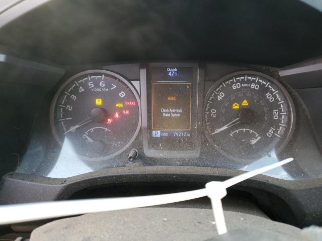 3TMDZ5BN1JM049512 - 2018 TOYOTA TACOMA DOUBLE CAB 银色 照片 9