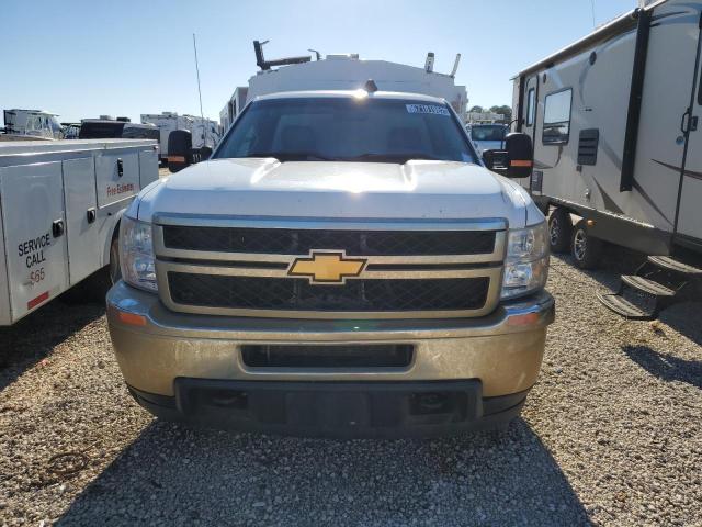 1GB3CZCG7CF184425 - 2012 CHEVROLET SILVERADO C3500 WHITE photo 9