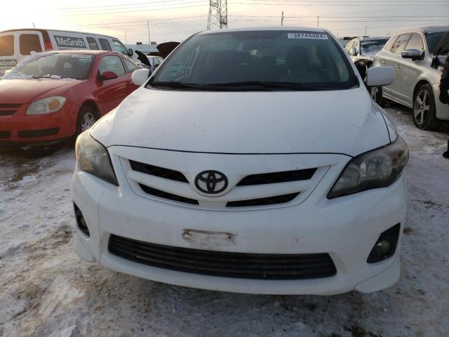 2T1BU4EE5BC626922 - 2011 TOYOTA COROLLA BASE WHITE photo 5