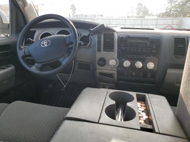 5TFST54107X002042 - 2007 TOYOTA TUNDRA DOUBLE CAB SR5 WHITE photo 8