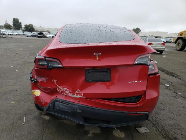 7SAYGDEE8NF446984 - 2022 TESLA MODEL Y RED photo 6