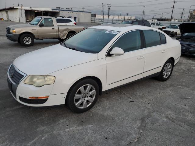 WVWAK73C36P146292 - 2006 VOLKSWAGEN PASSAT 2.0T WHITE photo 1