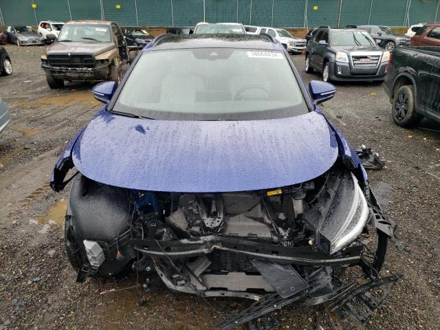 WVGTMPE27MP040072 - 2021 VOLKSWAGEN ID.4 PRO S ლურჯი ფოტო 5