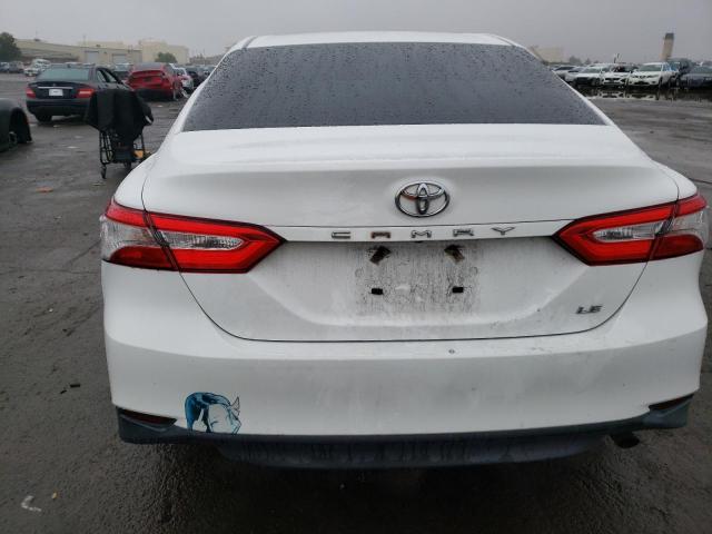 4T1B11HK3JU554317 - 2018 TOYOTA CAMRY L WHITE photo 6