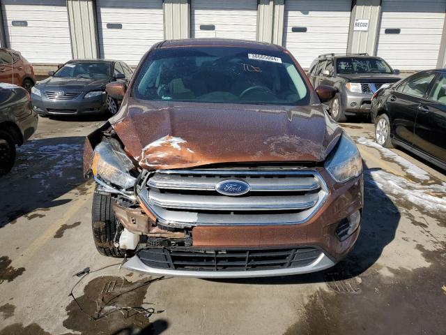 1FMCU9G90HUC75815 - 2017 FORD ESCAPE SE ORANGE photo 5