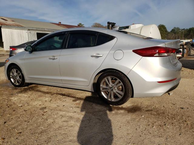 KMHD84LF1JU620797 - 2018 HYUNDAI ELANTRA SEL SILVER photo 2