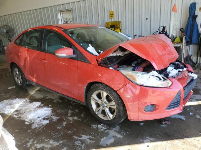 1FADP3F29DL125712 - 2013 FORD FOCUS SE RED photo 4