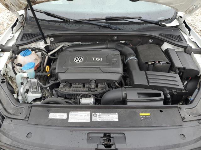 1VWDT7A38HC084697 - 2017 VOLKSWAGEN PASSAT R-LINE Weiß Foto 11