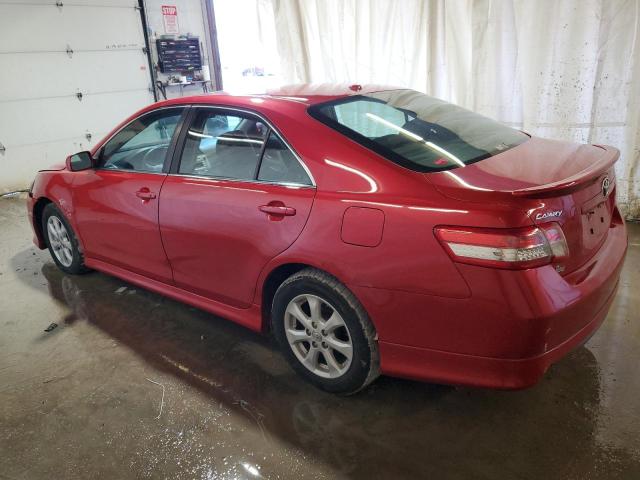 4T1BF3EK1BU650787 - 2011 TOYOTA CAMRY BASE RED photo 2