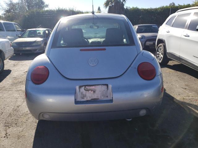 3VWCK31C54M404719 - 2004 VOLKSWAGEN NEW BEETLE GLS SILVER photo 6