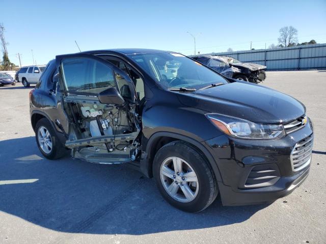 KL7CJKSM3NB521518 - 2022 CHEVROLET TRAX LS BLACK photo 4