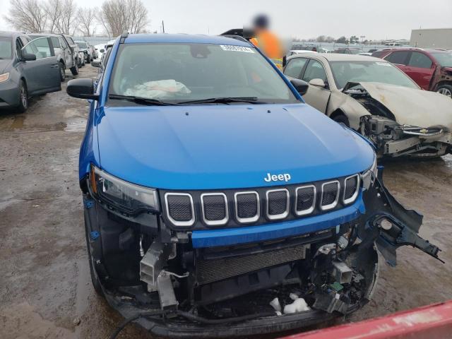 3C4NJDBB8NT154233 - 2022 JEEP COMPASS LATITUDE BLUE photo 5