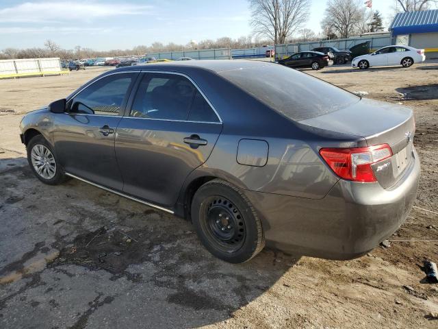 4T1BF1FK2EU407299 - 2014 TOYOTA CAMRY L GRAY photo 2