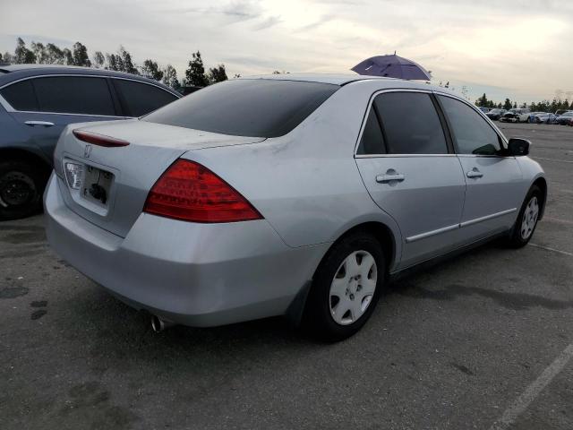 1HGCM56446A135785 - 2006 HONDA ACCORD LX SILVER photo 3