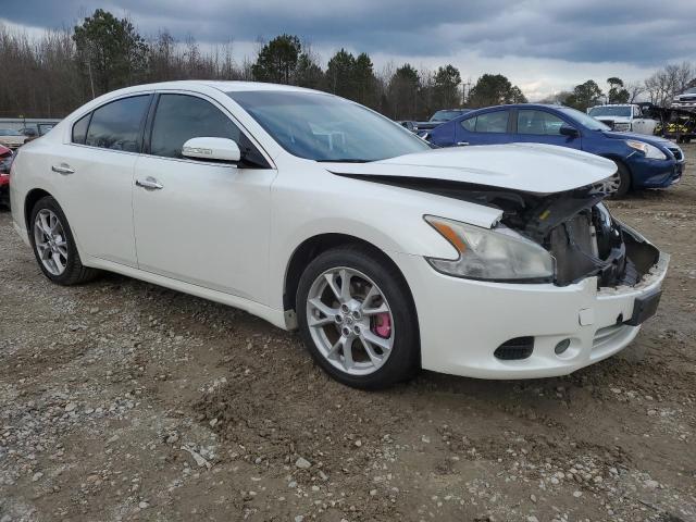 1N4AA5AP1EC915588 - 2014 NISSAN MAXIMA S WHITE photo 4