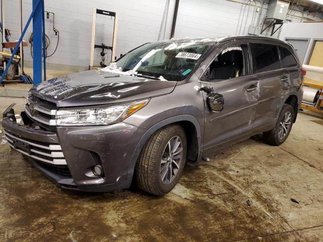 2018 TOYOTA HIGHLANDER SE, 